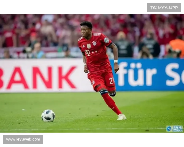 外接手维克斯边线接球达阵，包装工扩大领先