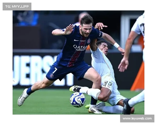 巴黎圣日耳曼高位逼抢战术成功，全场创造20次射门