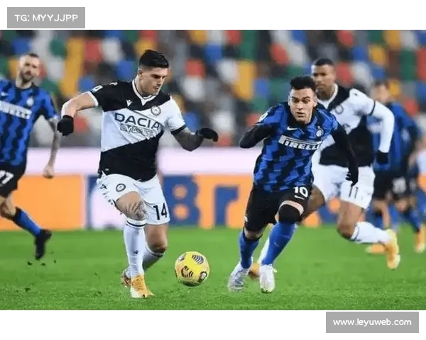 意甲保级泥潭混战:佛罗伦萨深陷降级区,帕尔马绝杀搅局 意甲保级泥潭混战:佛罗伦萨深陷降级区,帕尔马绝杀搅局